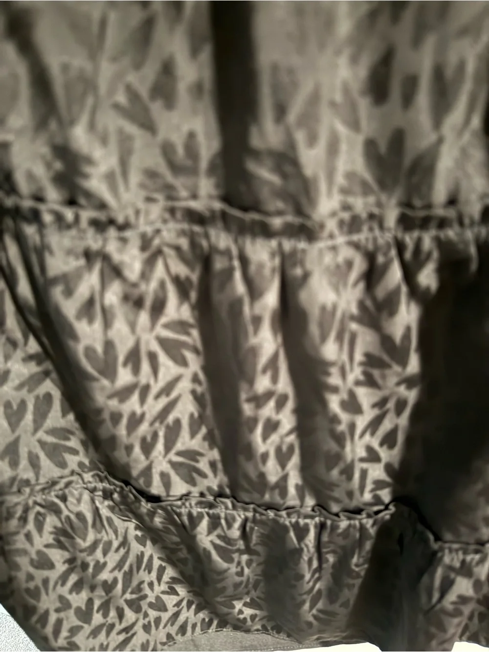 BNWT Black heart print satin tiered skater skirt